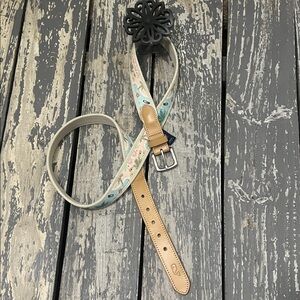 Vineyard Vines Colorful Patterned Belt with Tan Leather Accents